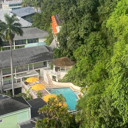 Deluxe Montego Bay Club Studio & Suites Εξωτερικό φωτογραφία