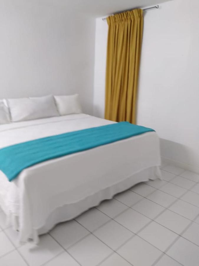 Deluxe Montego Bay Club Studio & Suites Εξωτερικό φωτογραφία